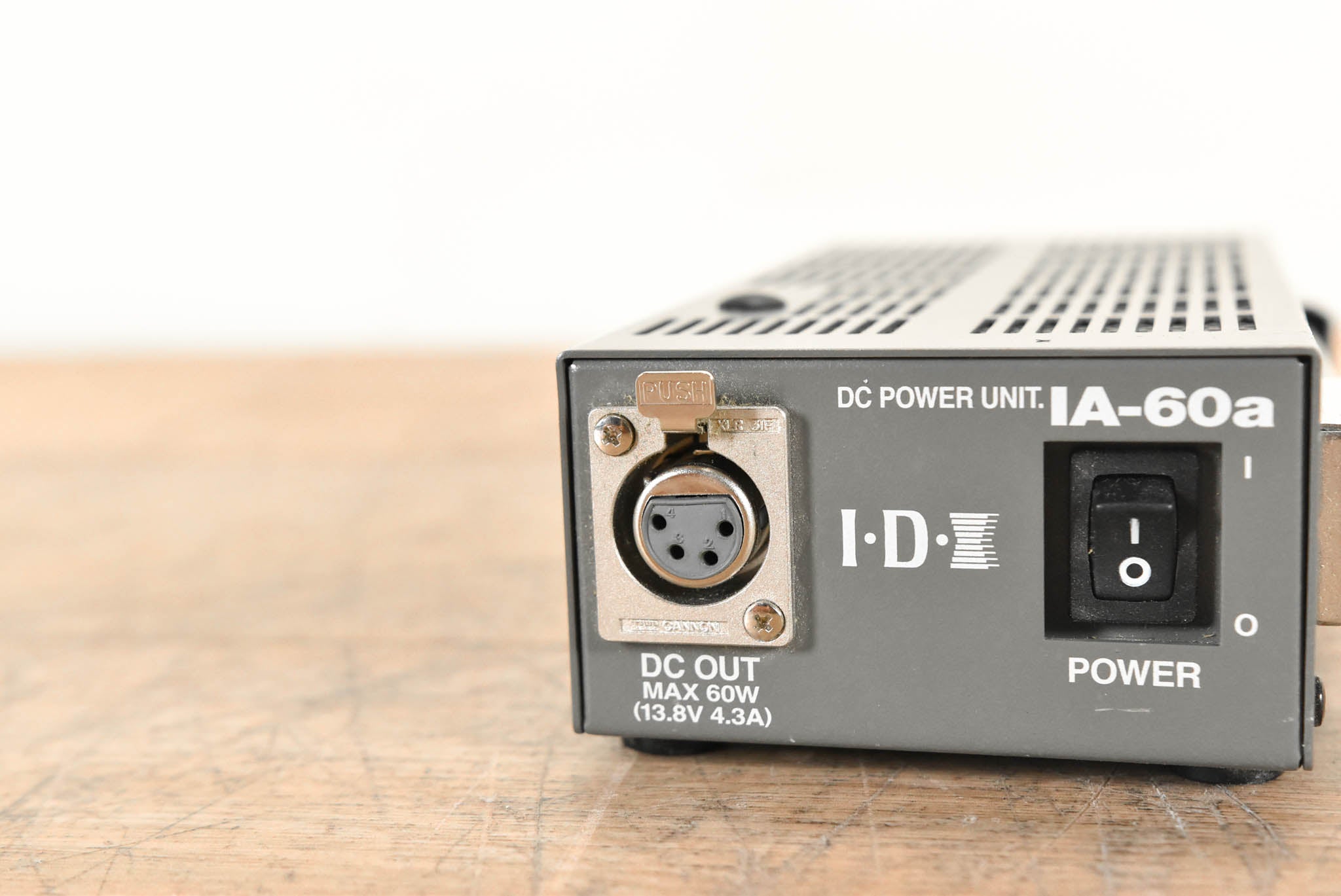 IDX System Technology IA-60a Single-Channel DC Power Supply