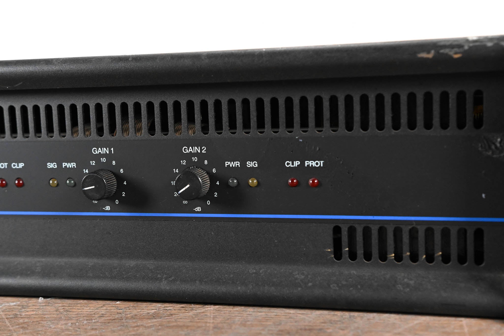 QSC MX 3000a 2-Channel Power Amplifier