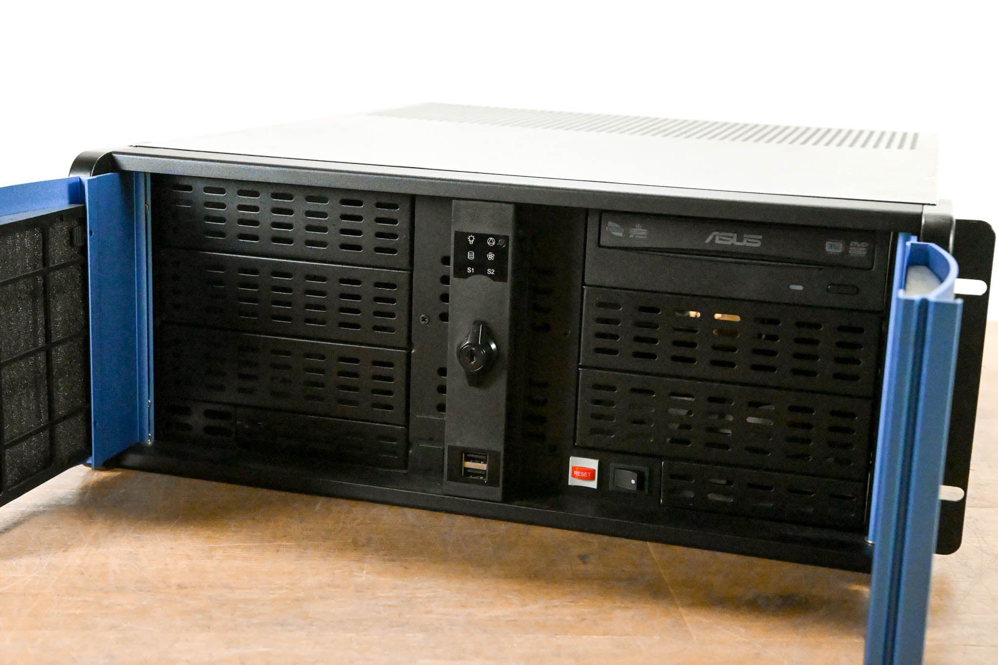 Chauvet VIP Media Server Pro