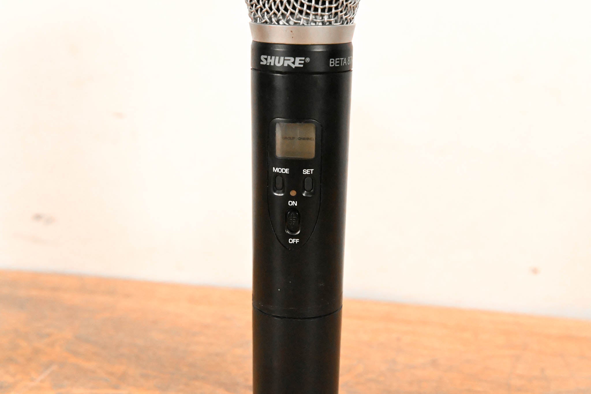 Shure ULX2/BETA87A Wireless Handheld Transmitter - J1 Band: 554-590 MHz