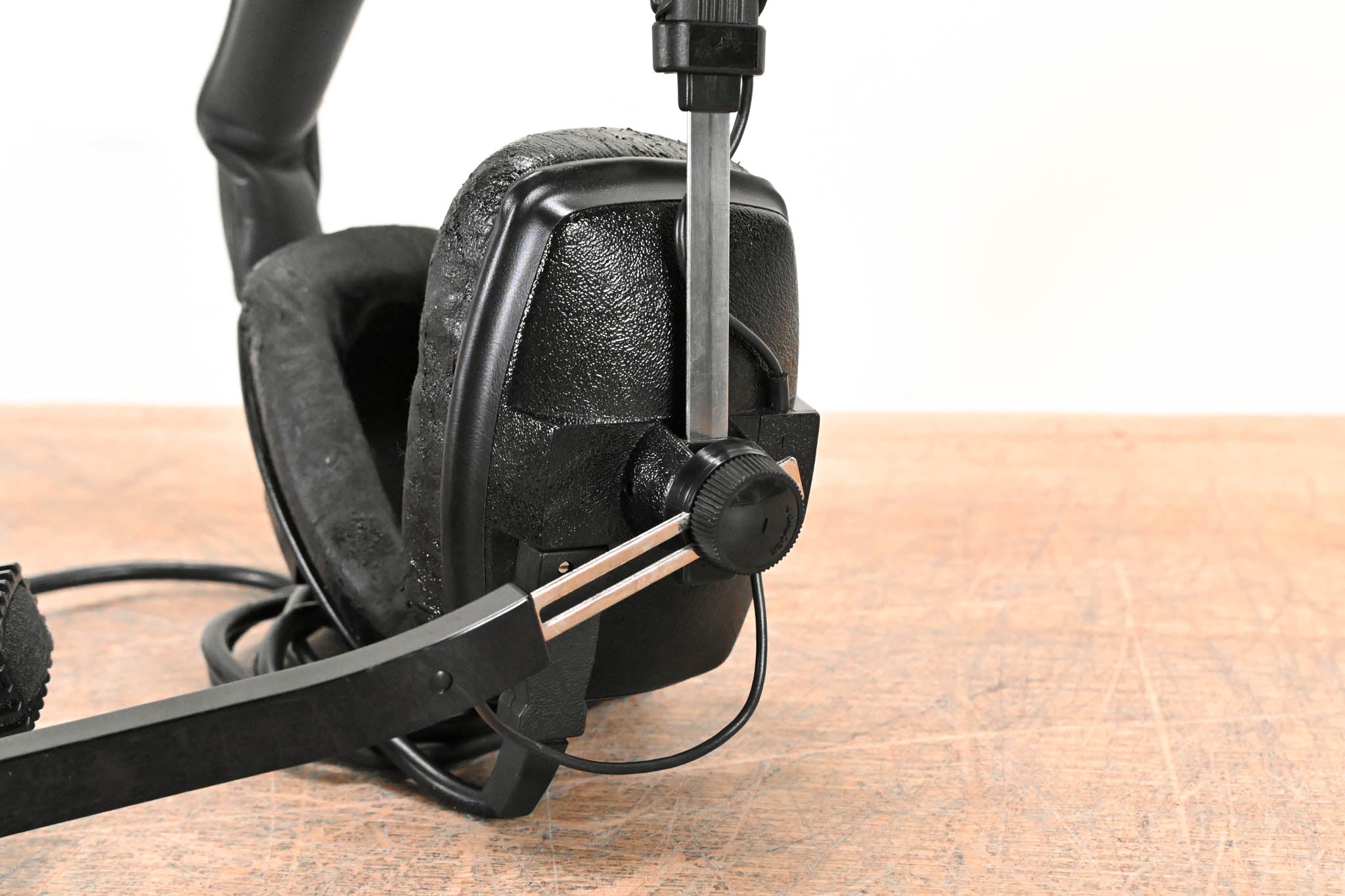 Beyerdynamic DT 109 50 Ohm Dual-Ear Headset