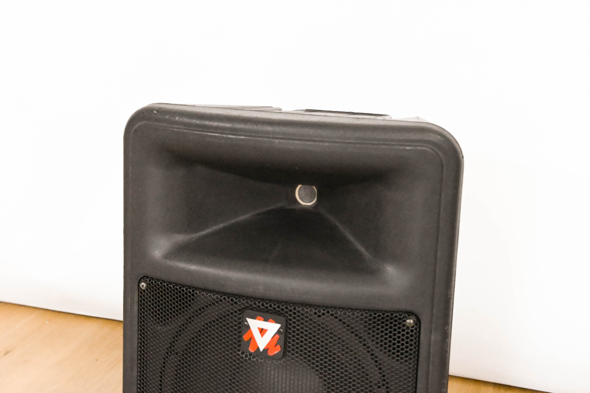 Peavey Impulse 100p 10" Bi-Amplified PA Speaker