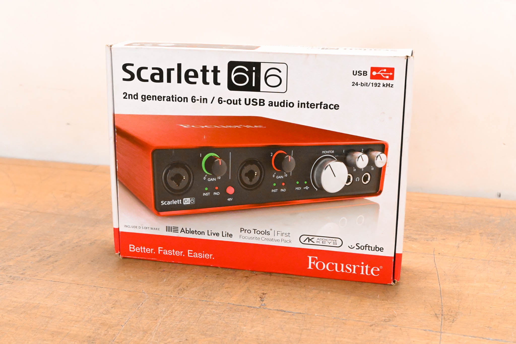 Focusrite Scarlett 6i6 2nd Gen USB Audio Interface