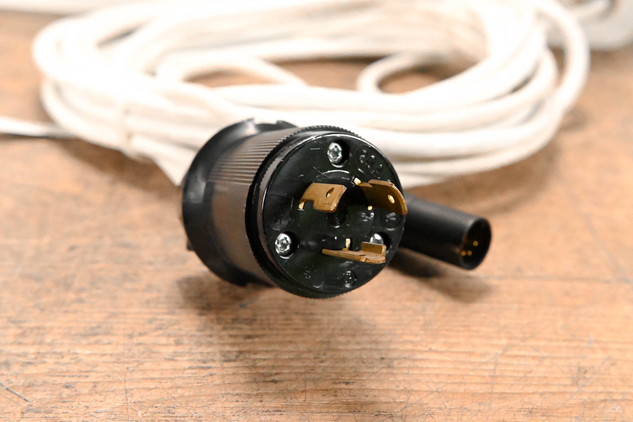 SGM i·5 RGBW POI Outdoor LED Wash Light