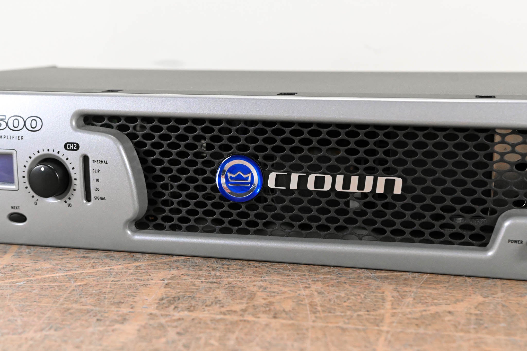 Crown XLS 2500 2-Channel Power Amplifier