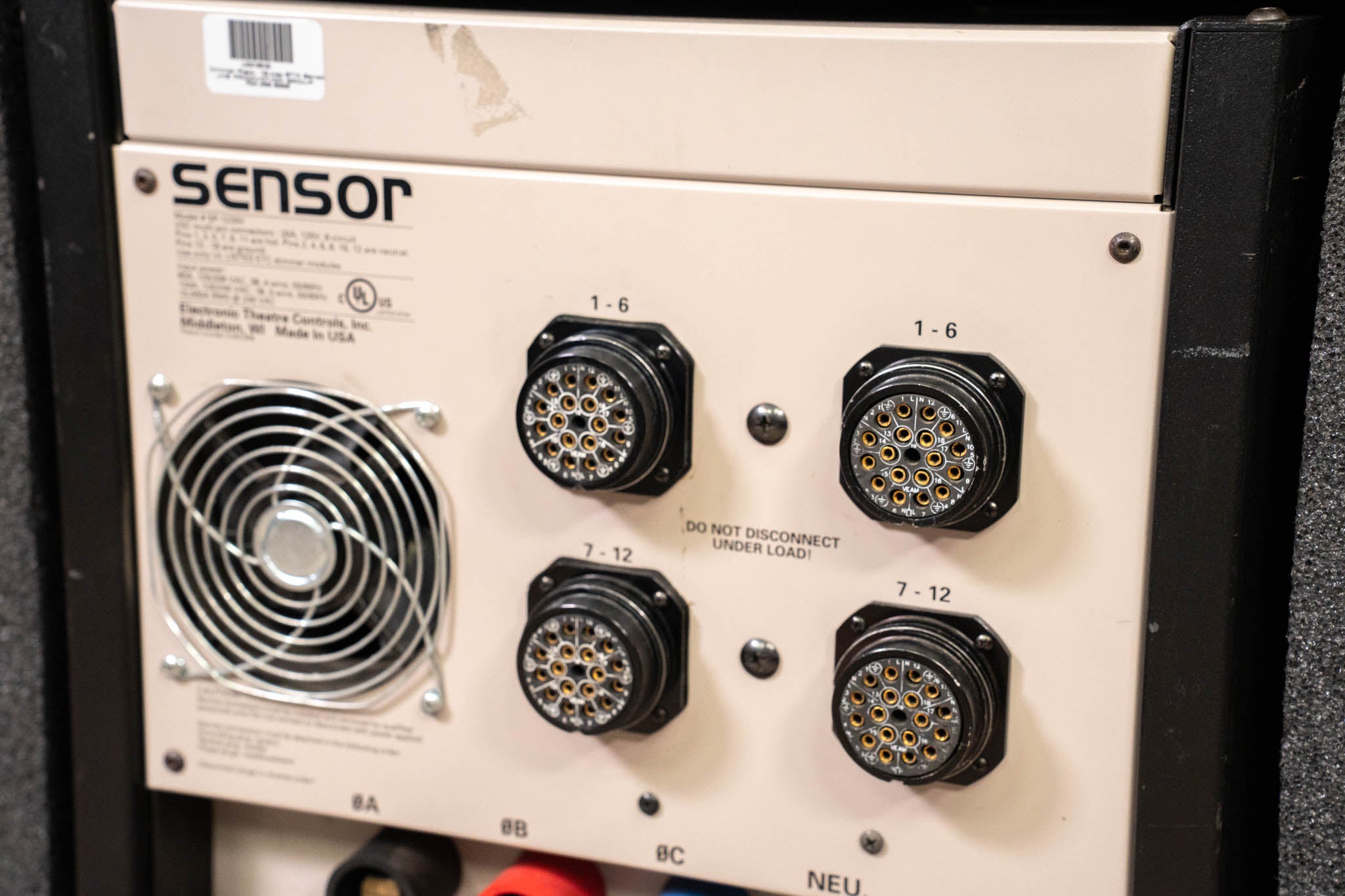 ETC SP-1220V Sensor+ Dimmer Rack with Stage Pin & Veam Out, in Road Case