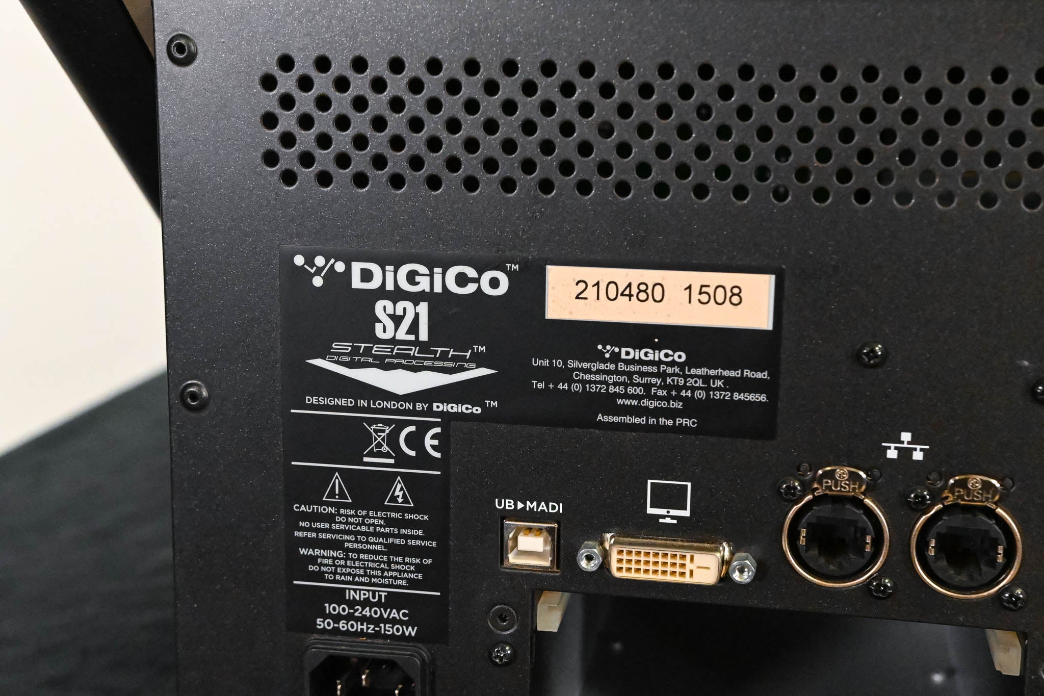 DiGiCo S21 48-Channel Digital Audio Mixing Console