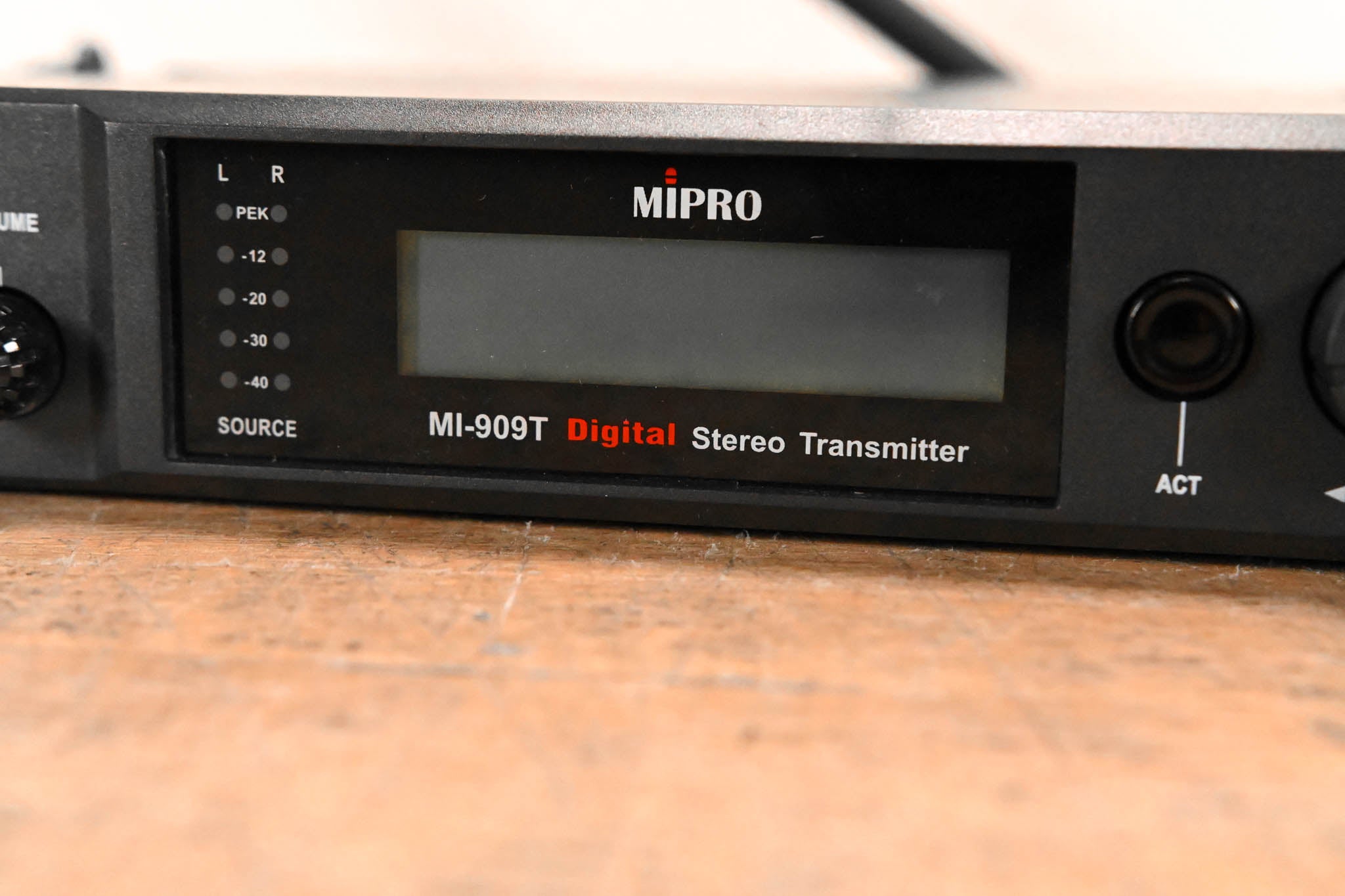 Mipro MI-909T UHF Digital Stereo Transmitter - 5E Band