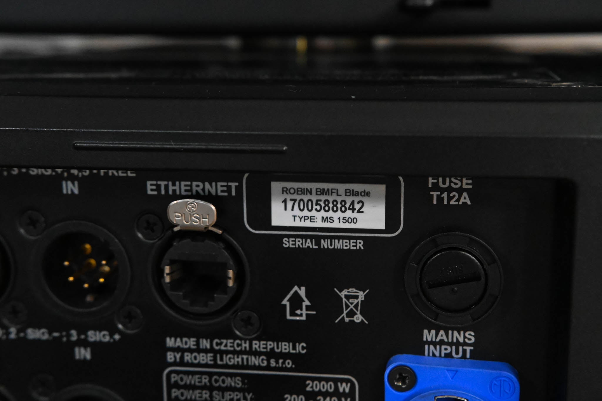 Robe ROBIN BMFL Blade Discharge Lamp Moving Light