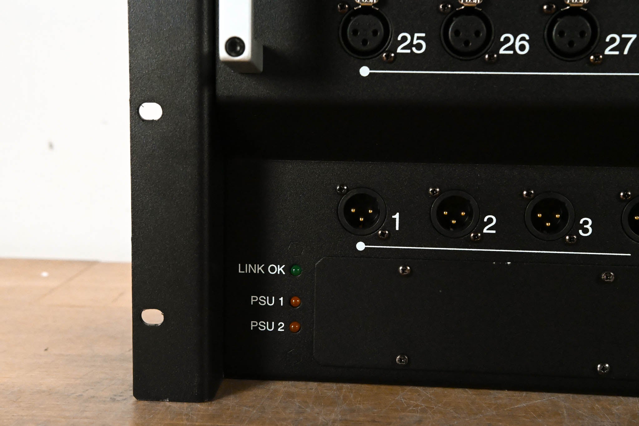 DiGiCo D-Rack 32 x 8 Cat 6 Analog I/O Stage Box