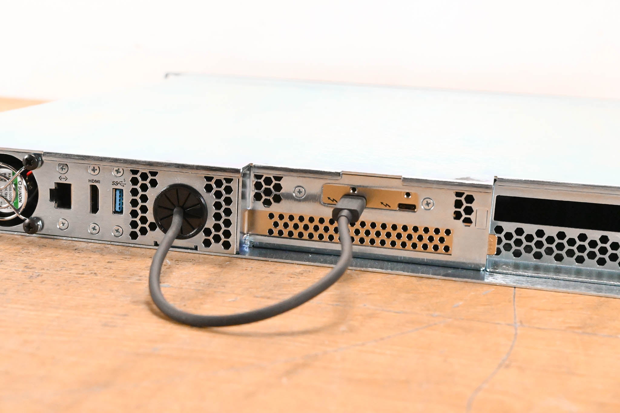 Sonnet xMac mini Server Thunderbolt 3