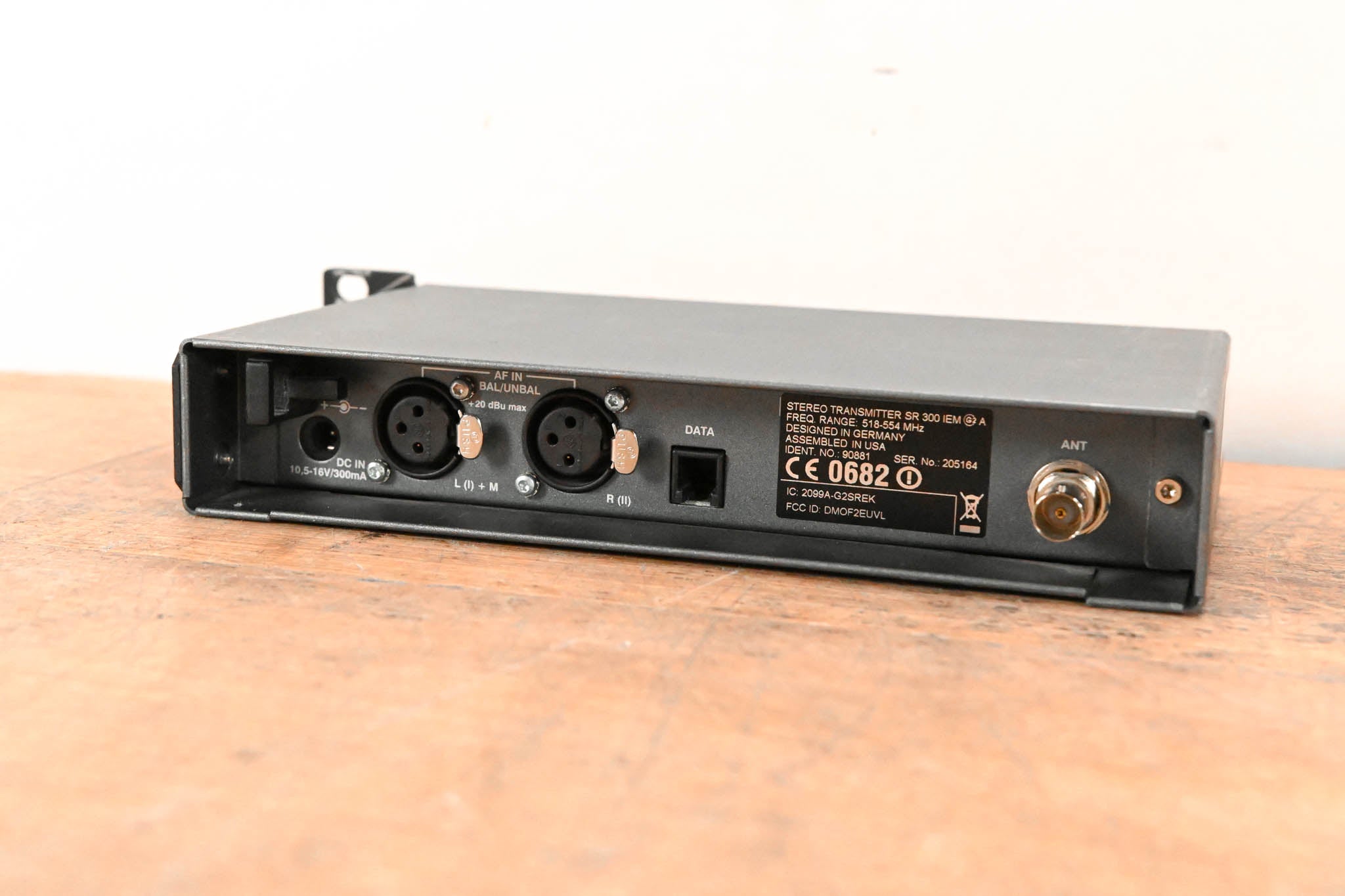 Sennheiser SR 300 IEM G2 Wireless Transmitter - A Range NO POWER SUPPLY
