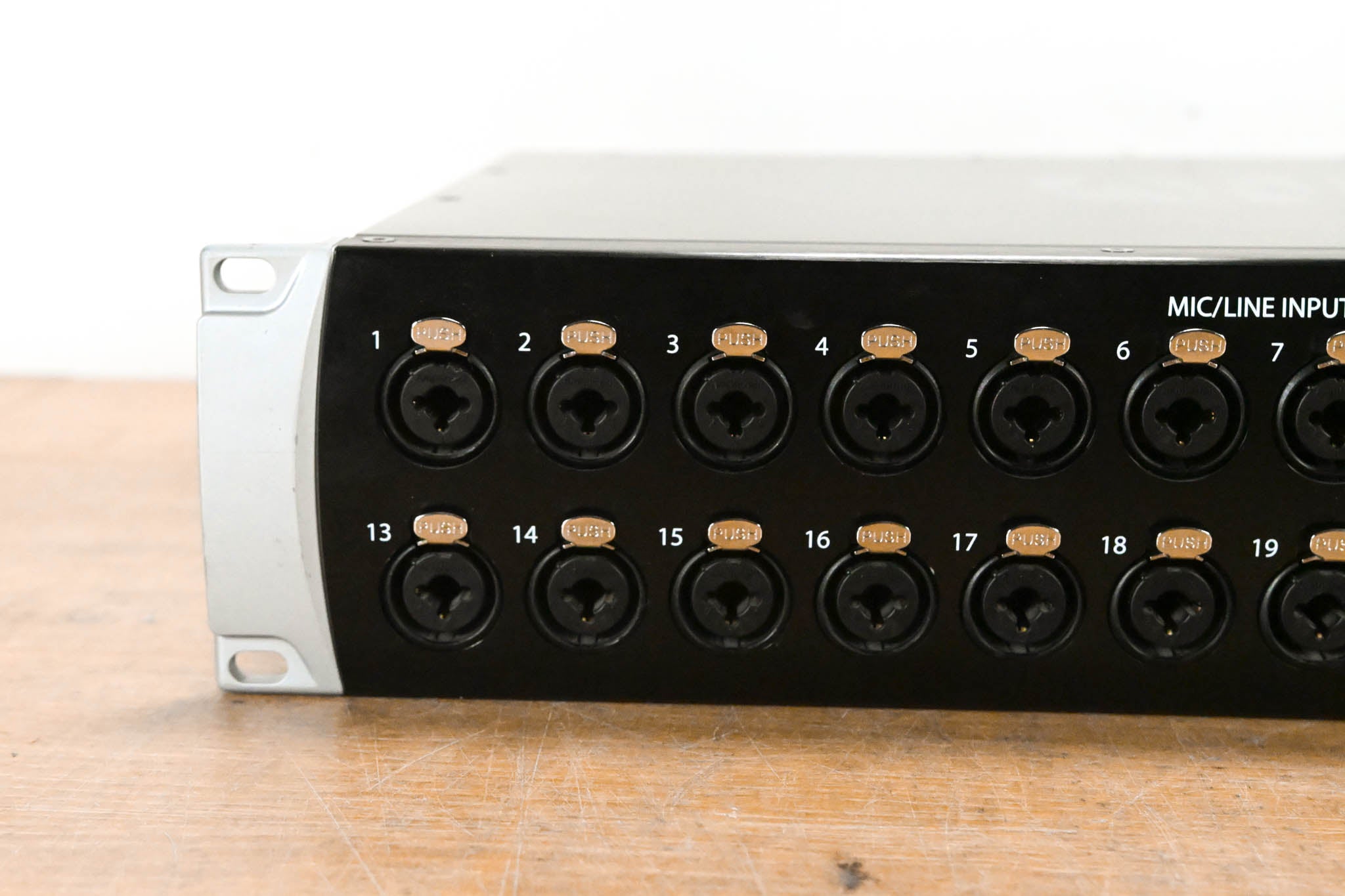 PreSonus StudioLive 24R 24-Channel Rackmount Digital Mixer