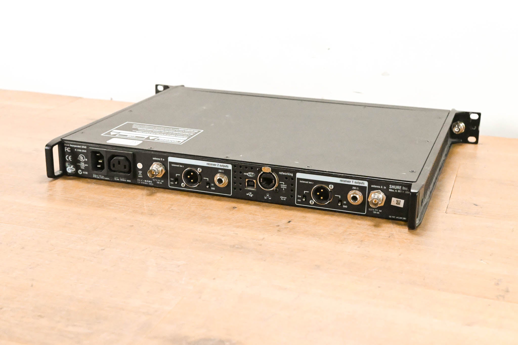 Shure UR4D Dual-Channel UHF Wireless Receiver - H4 Band: 518-578 MHz
