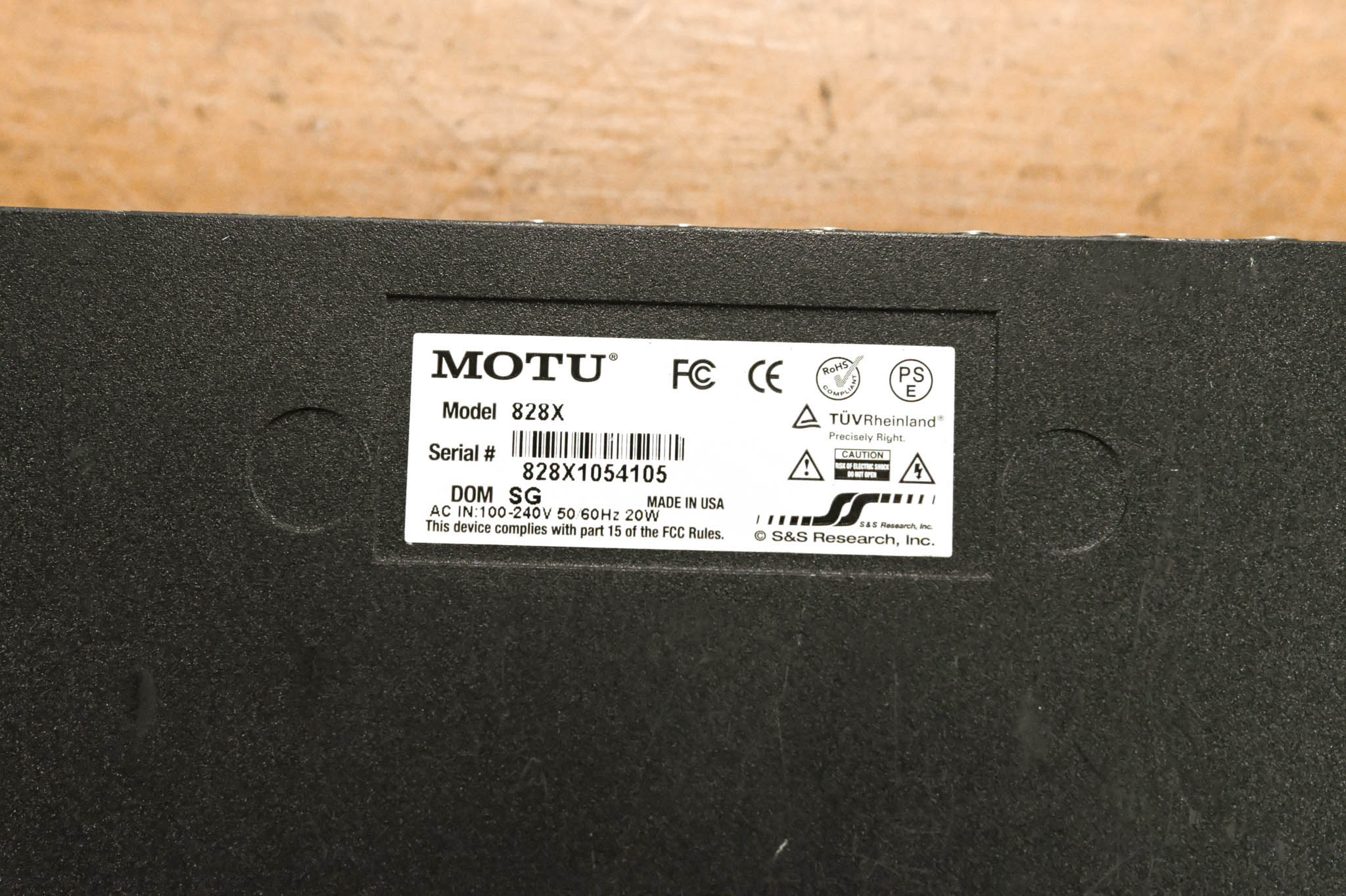 MOTU 828x 28x30 Thunderbolt / USB 2.0 Audio Interface