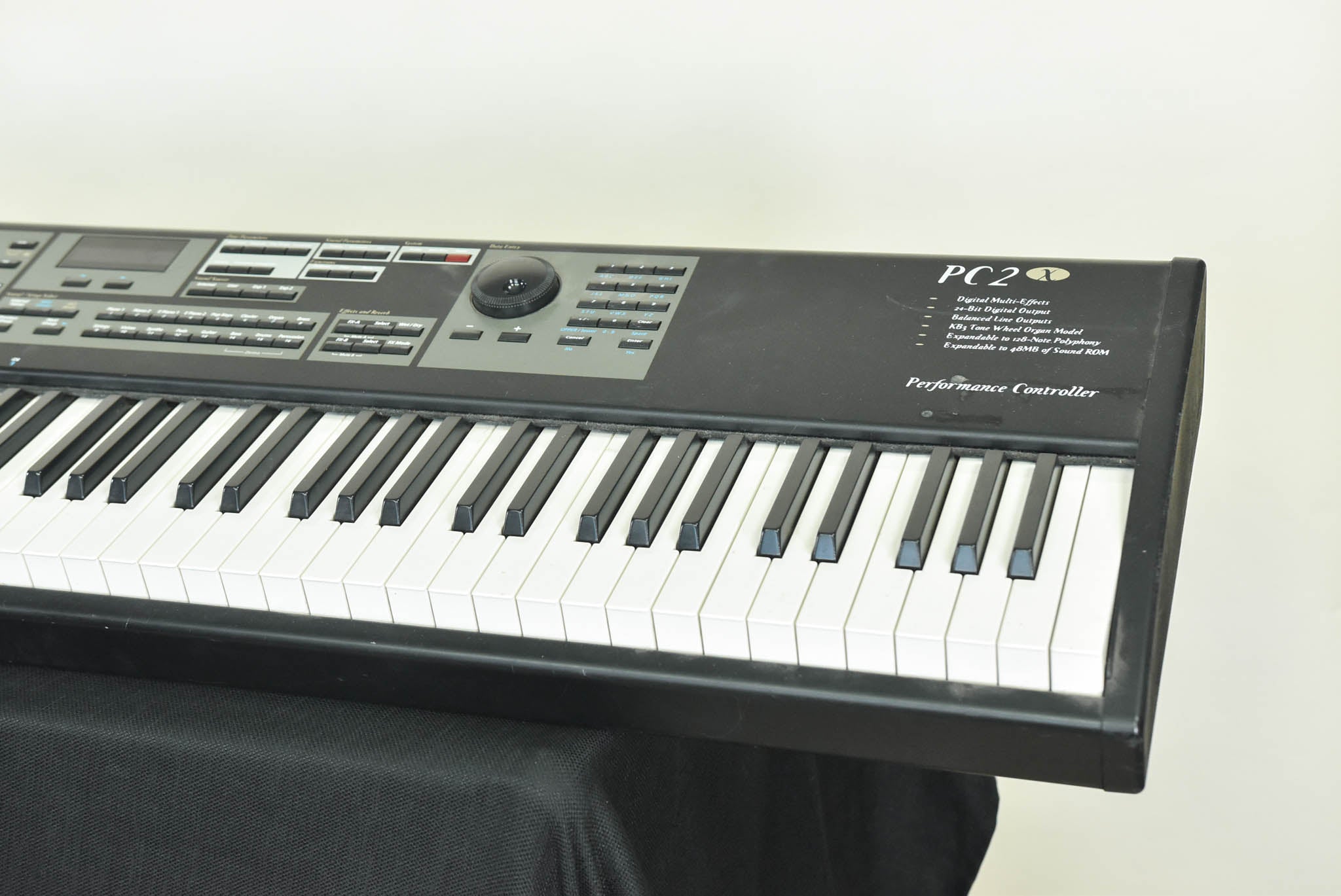 Kurzweil PC2X 88-Weighted Key Keyboard Controller