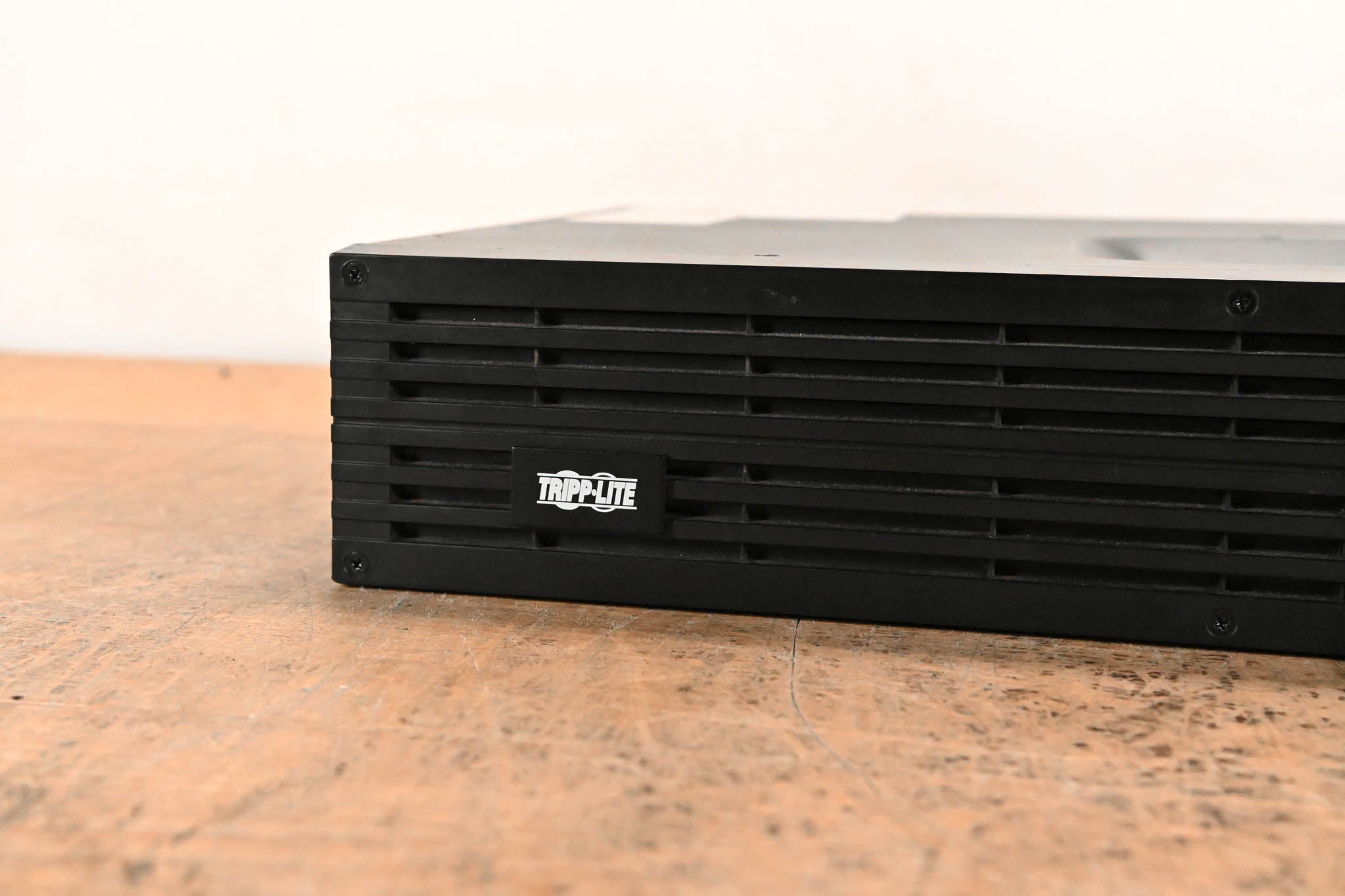 Tripp Lite Smart1500RM2U Smart Pro UPS (NO BATTERIES)