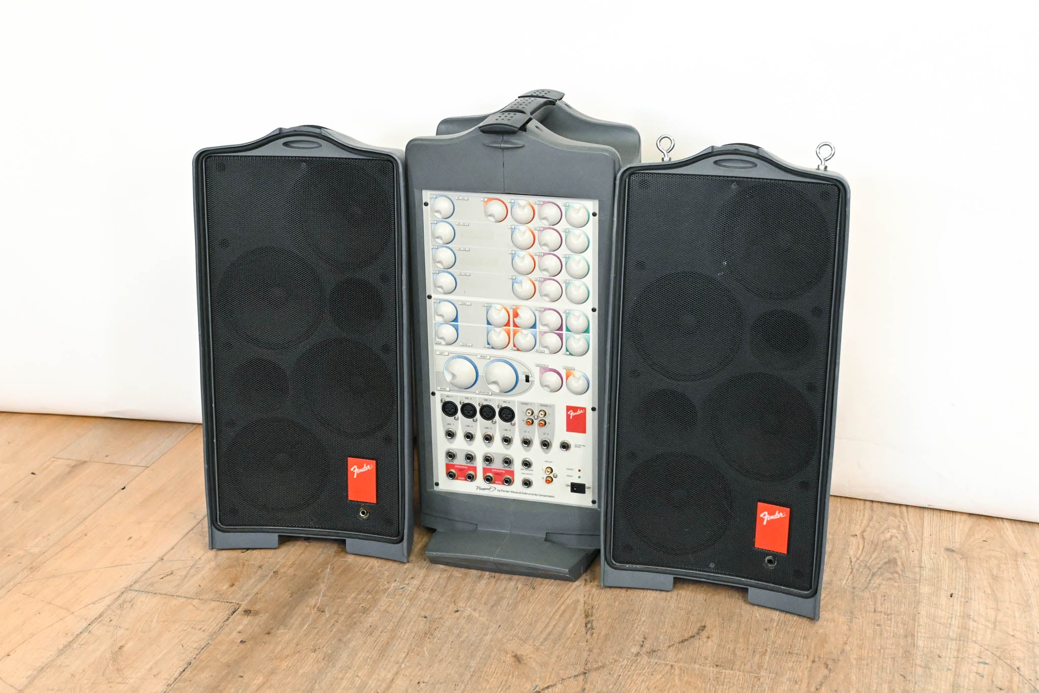 Fender Passport P-250 4-Channel Portable PA System