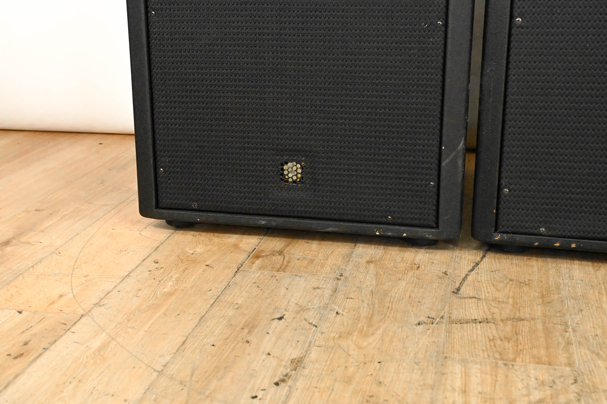 D.A.S. Compact 2 Biamplified 3-Way Loudspeaker System (PAIR)