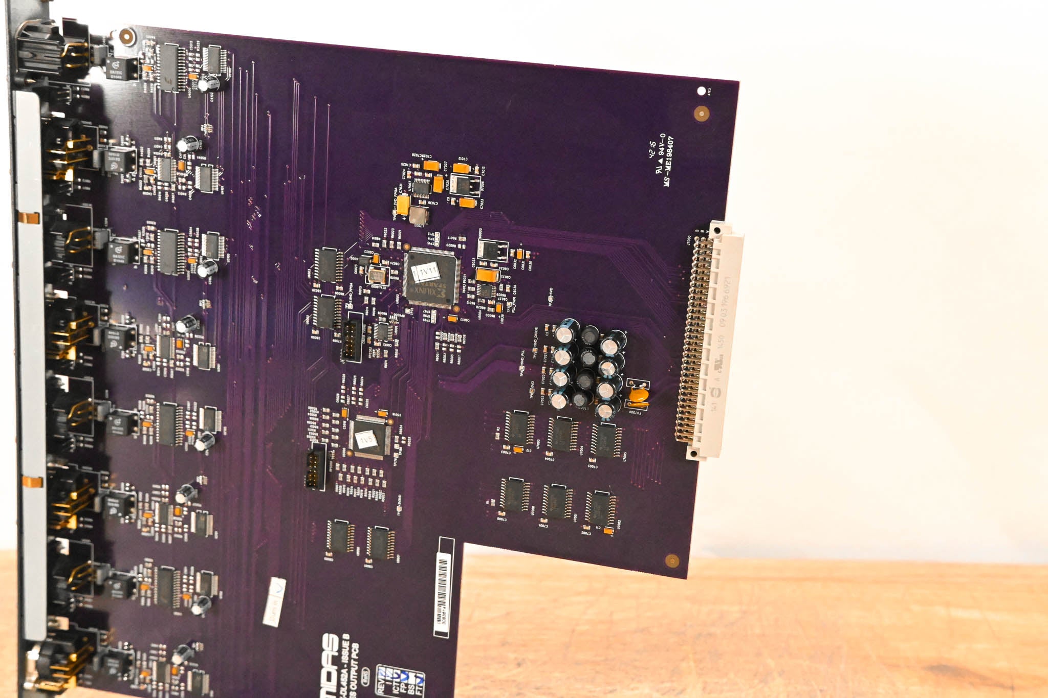 Midas DL452 AES3 Digital 8 Input, 8 Output Card