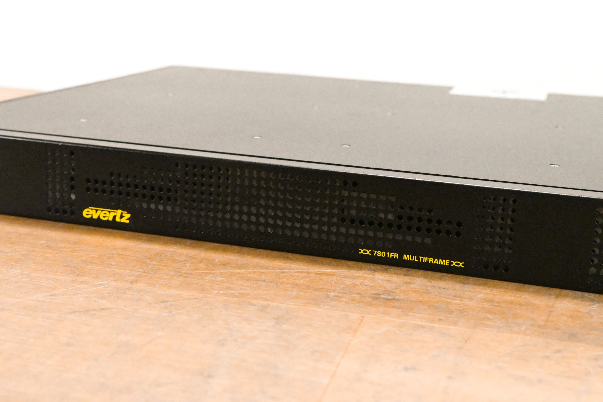 Evertz 7801FR 1RU Rack-Mountable Multiframe with Cards