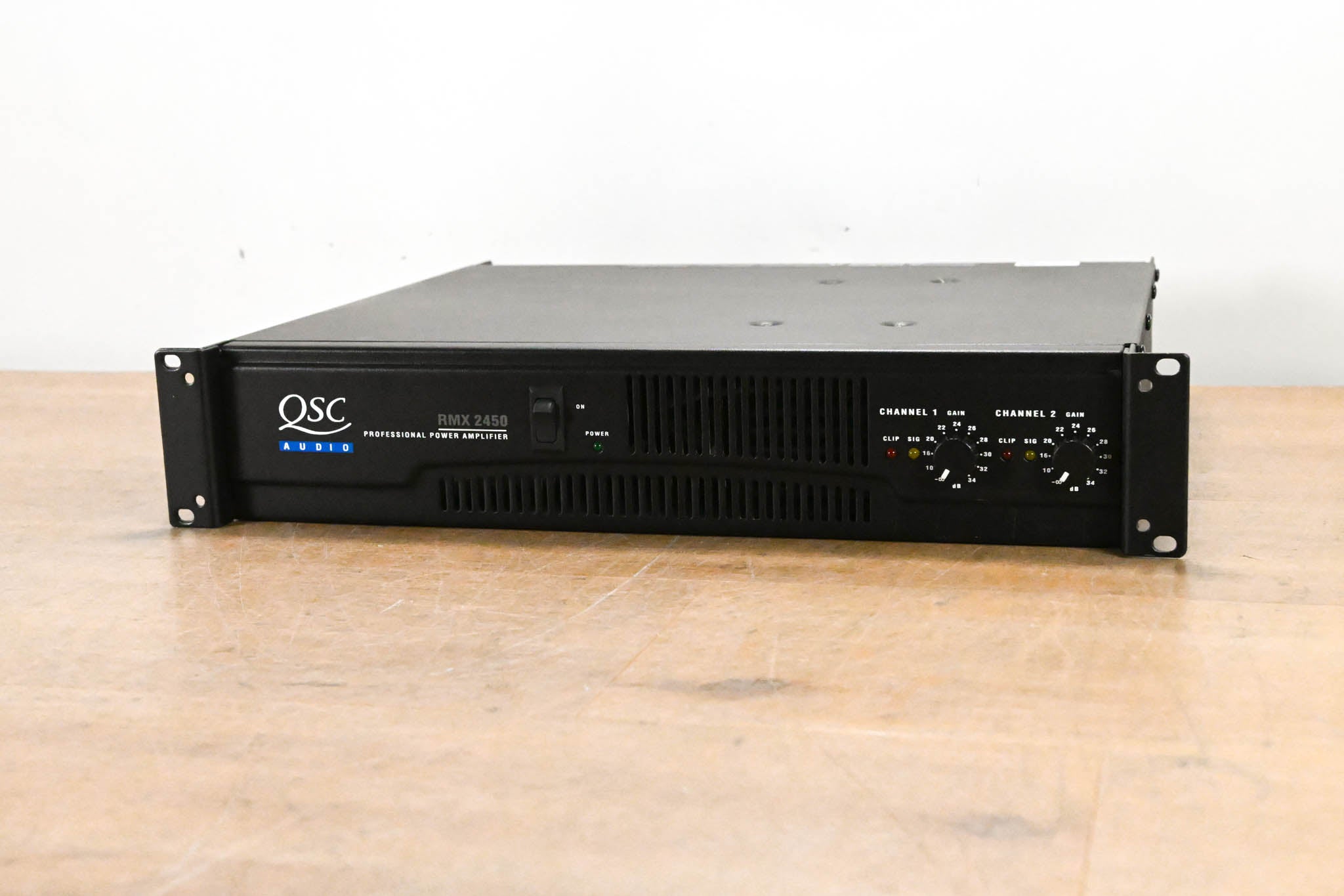 QSC RMX2450 2-Channel Power Amplifier