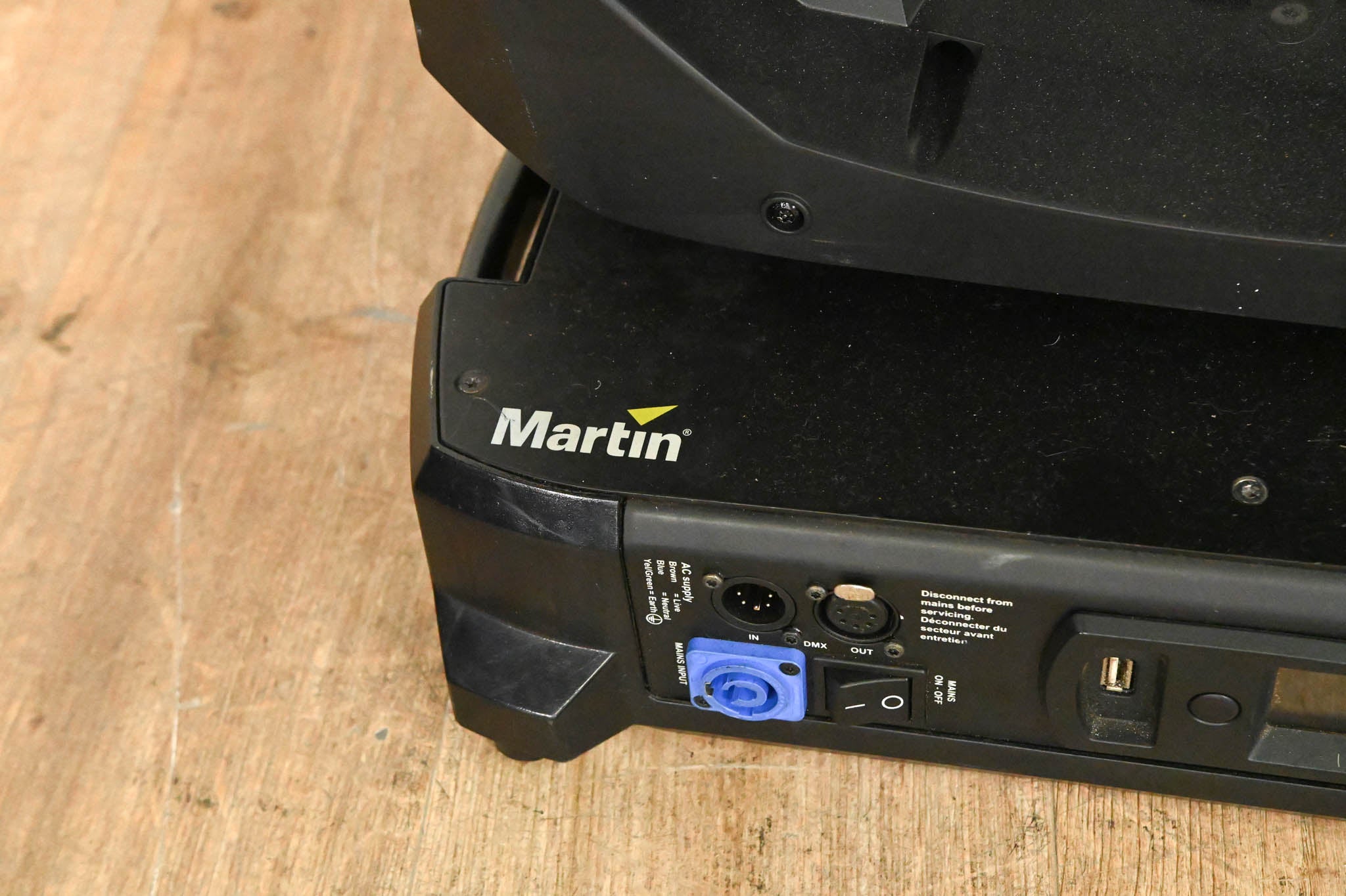 Martin MAC Viper Profile High Output Discharge-Based Moving Light
