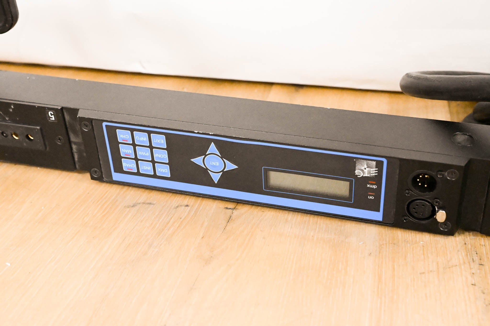 ETC SB6-10M 6 x 10A (1200W) SmartBar with Stage Pin Connectors