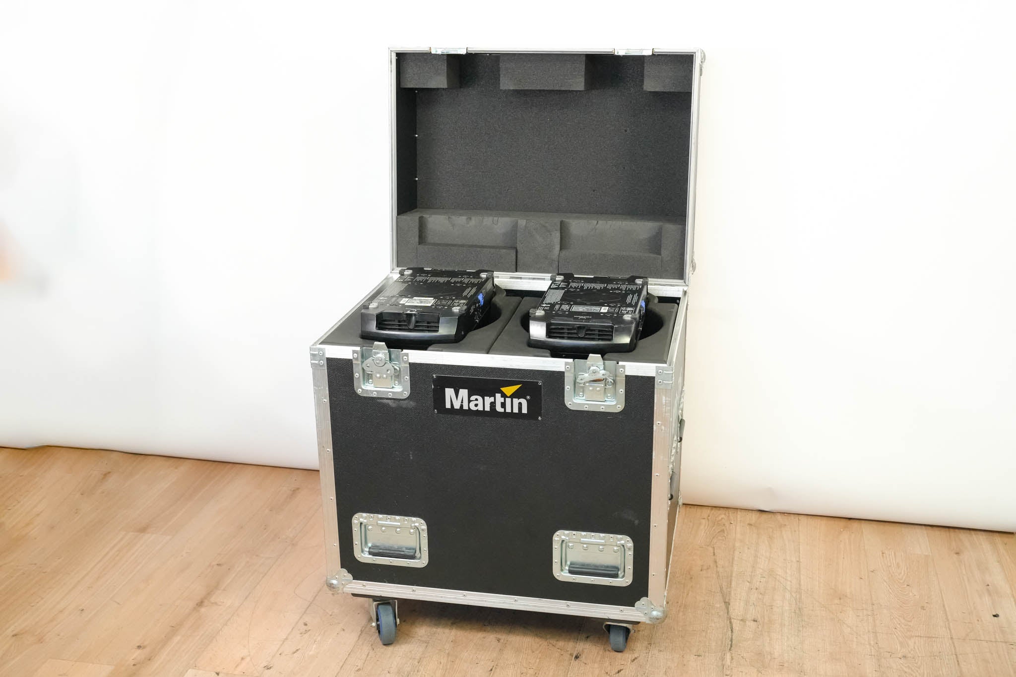 Martin Mac Quantum Profile FC 475W LED Moving Light Pair w/ Flight Case