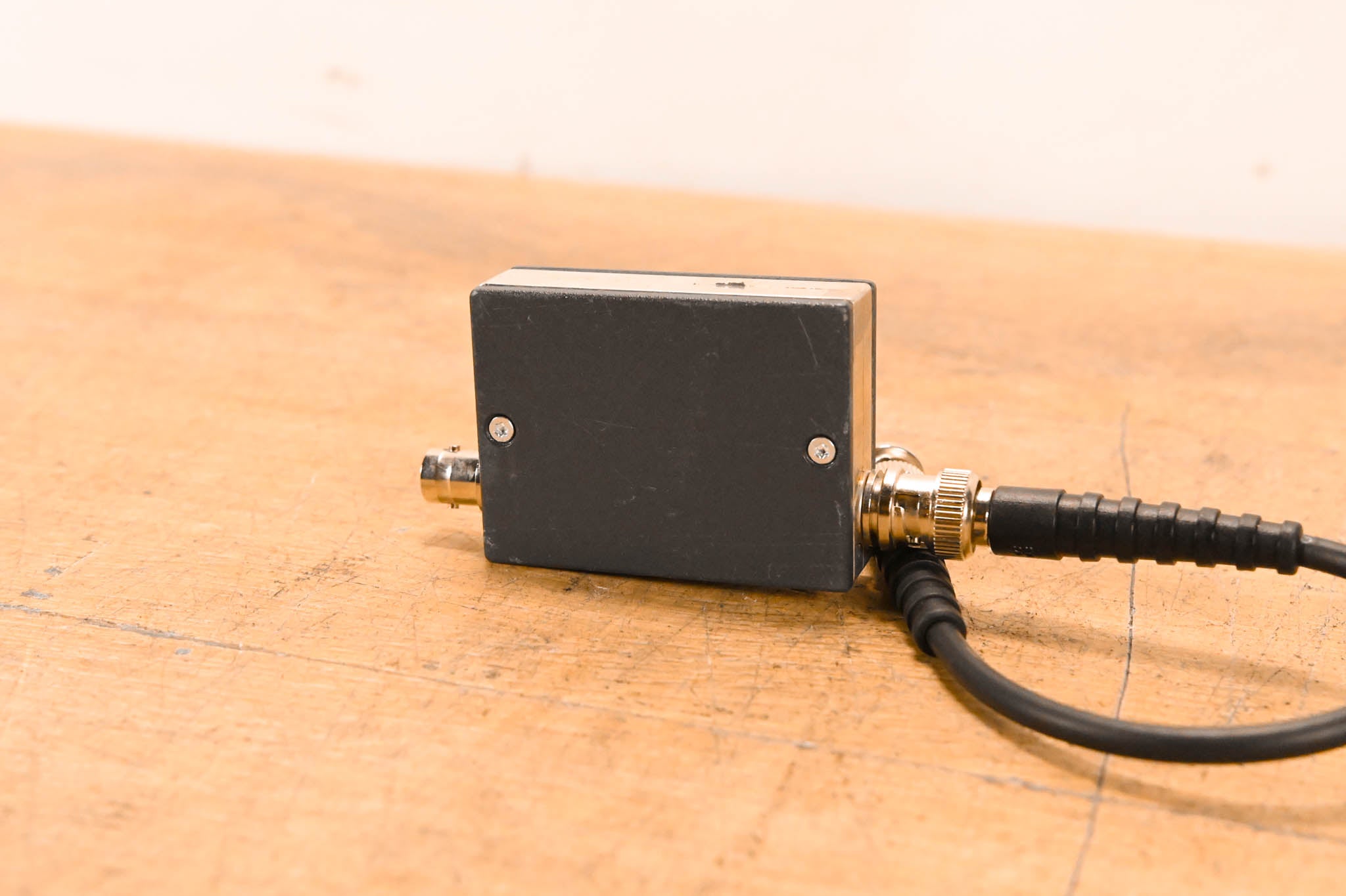 Sennheiser AB 4-AW+ Antenna Booster - 470 to 558 MHz