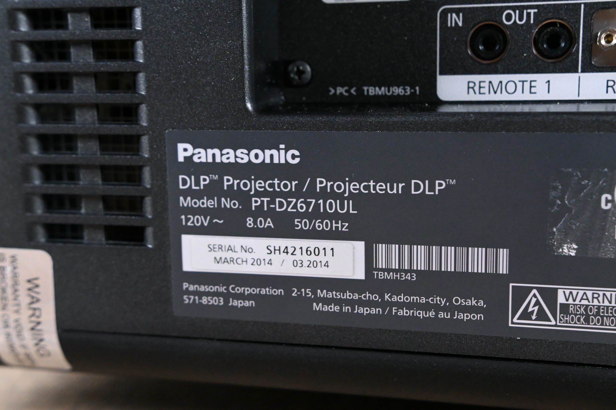 Panasonic PT-DZ6710UL 6,000-Lumen WUXGA Large Venue DLP Projector