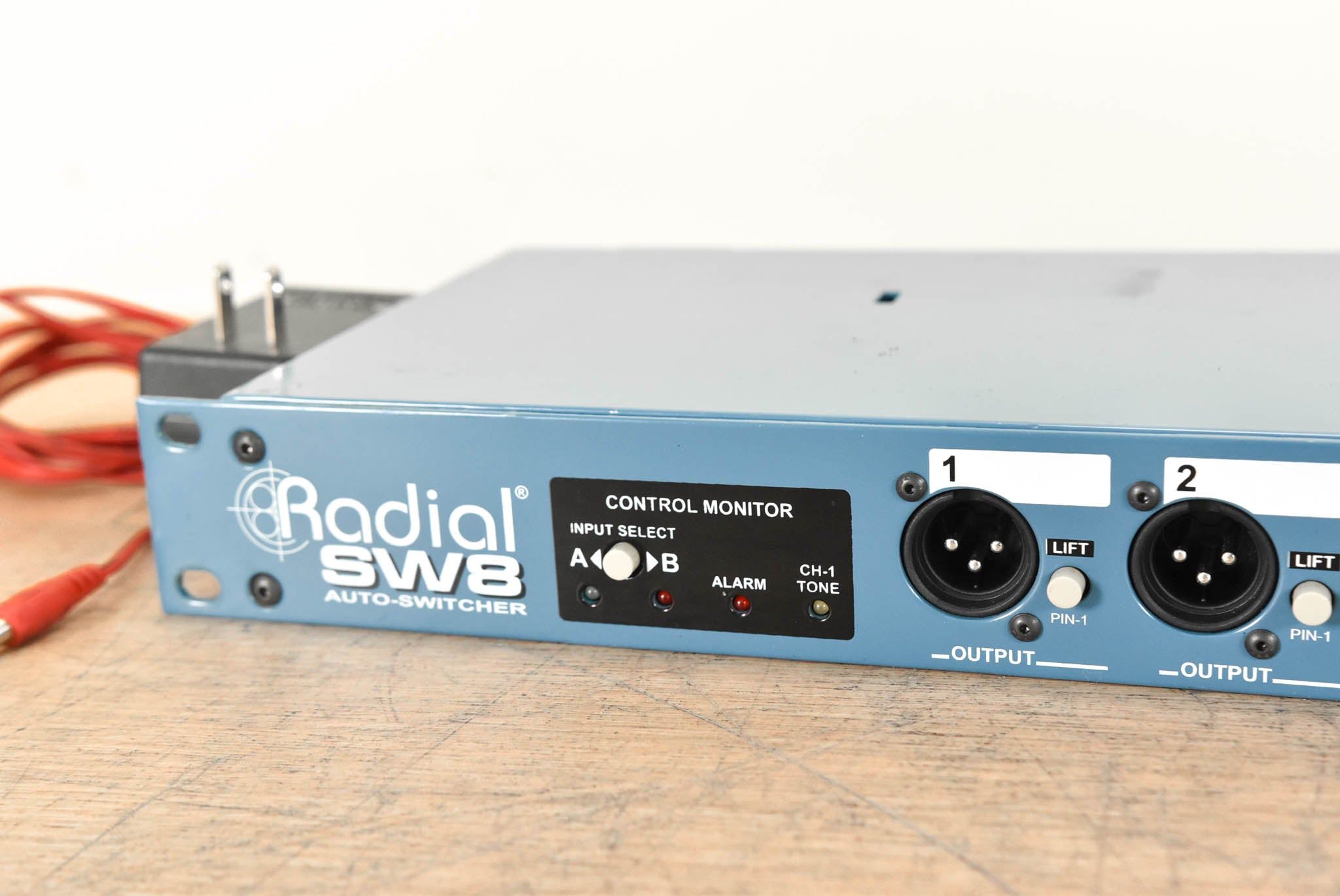 Radial SW8 MK2 8-Channel Line Level Auto-Switcher