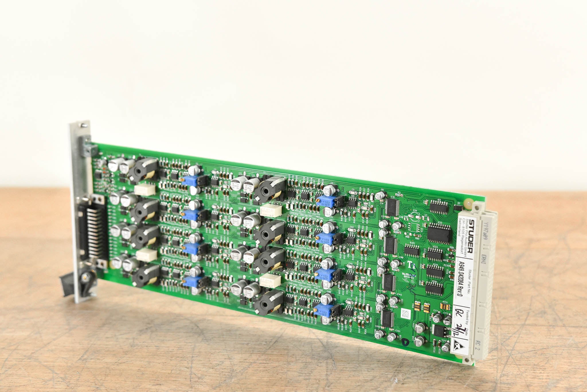 Studer 8-Channel Analog Line Out Card for D21m & D23m Modular I/O System