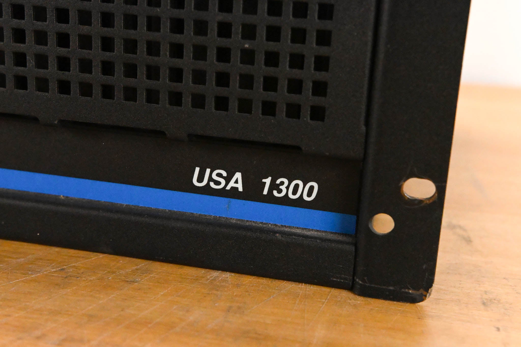 QSC USA 1300 2-Channel Power Amplifier