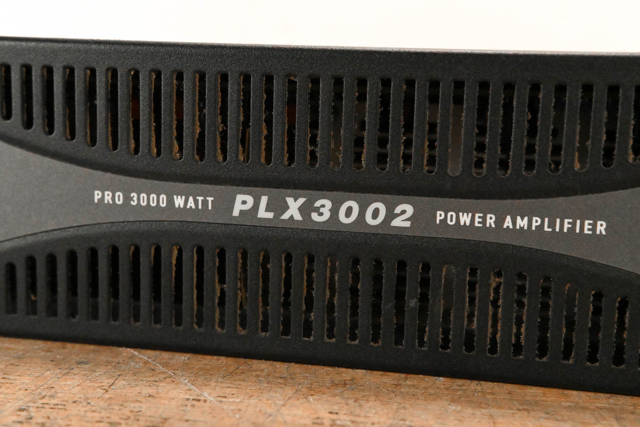 QSC PLX3002 2-Channel Power Amplifier