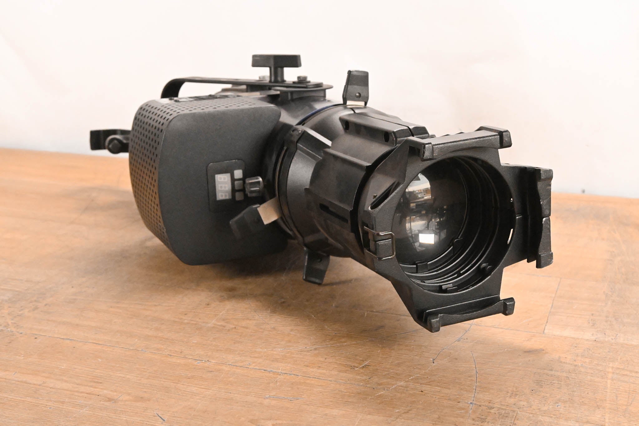 ETC Source Four 750 36 Degree Leko w/OceanOptics SeaChanger Color Engine