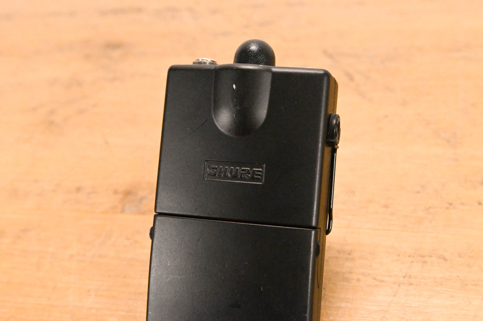 Shure P6HW Wired Bodypack Receiver