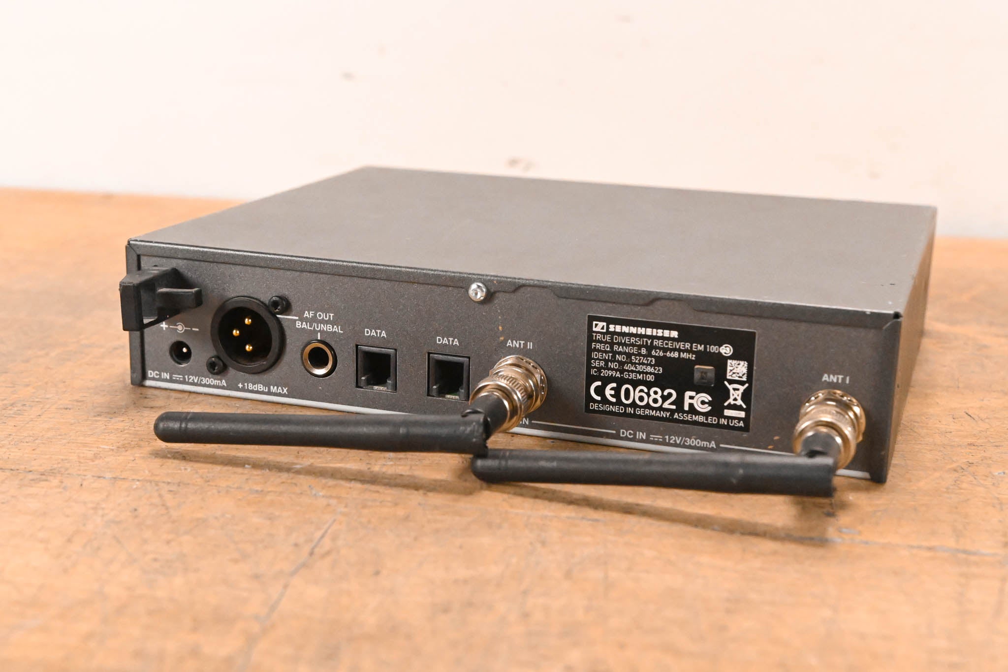 Sennheiser EM 100 G3 Wireless Receiver - 626-668 MHz (NO POWER SUPPLY)