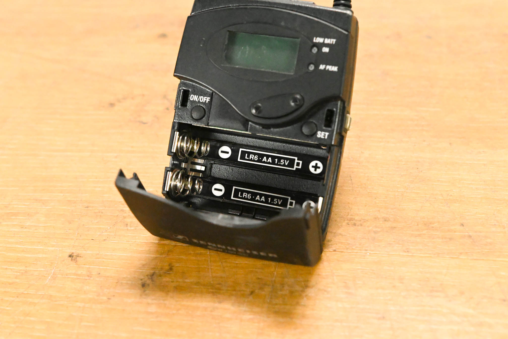 Sennheiser ew 100 G3 Bodypack Wireless System 566-608MHz NO POWER SUPPLY