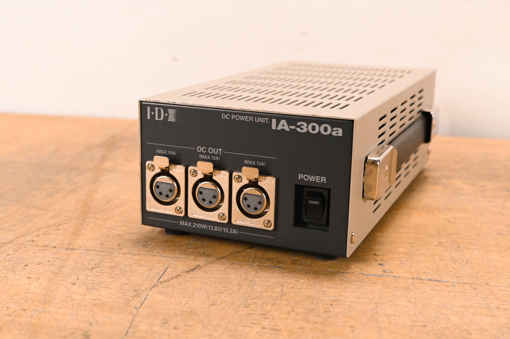 IDX System Technology IA-300a Triple-Channel Camera Power Supply