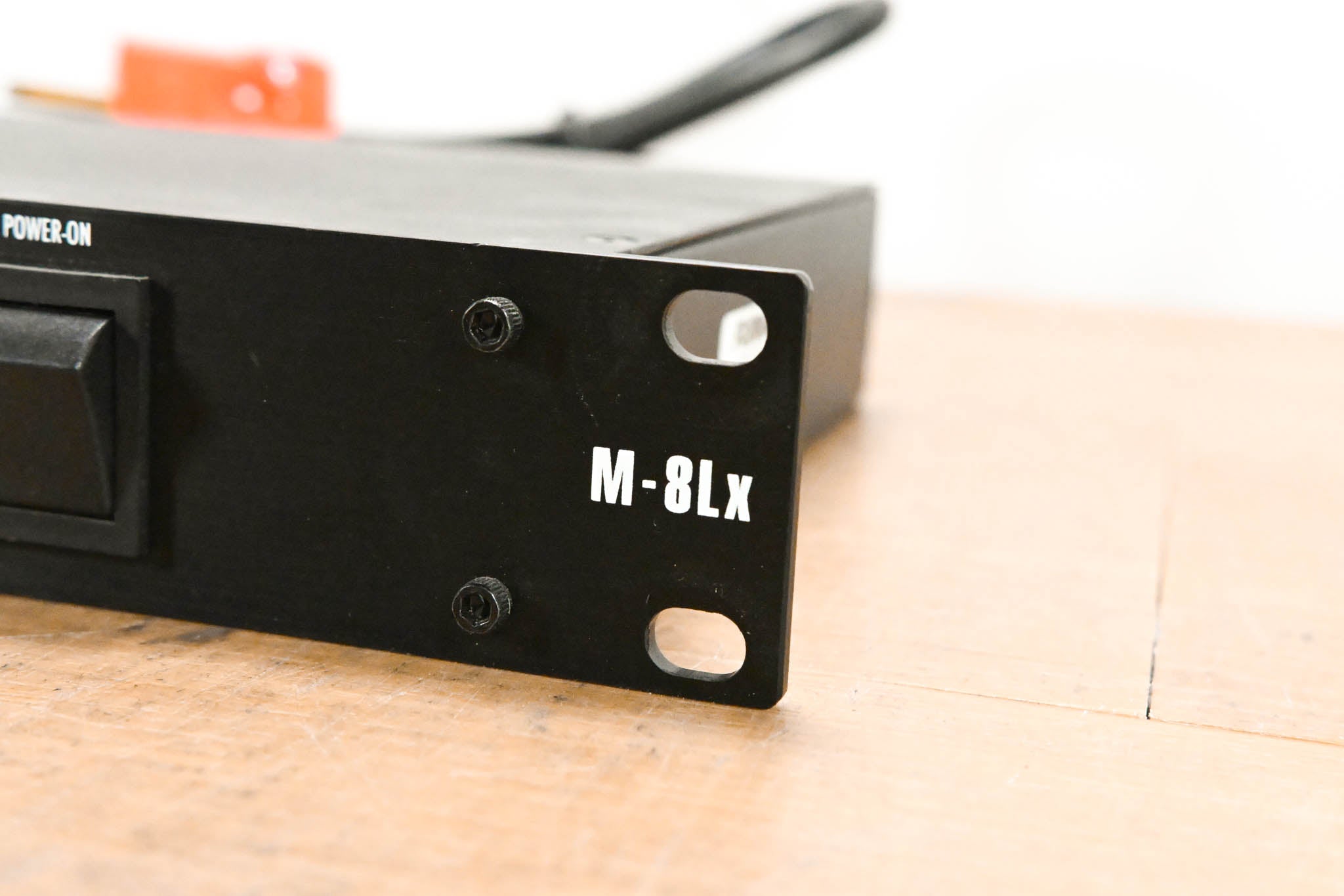 Furman M-8Lx 15A Merit Series Power Conditioner with Lights