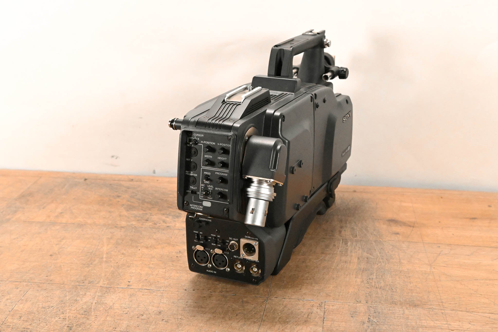 Sony DXC-D50WS Broadcast Camera Body with CA-TX50 Camera Adapter