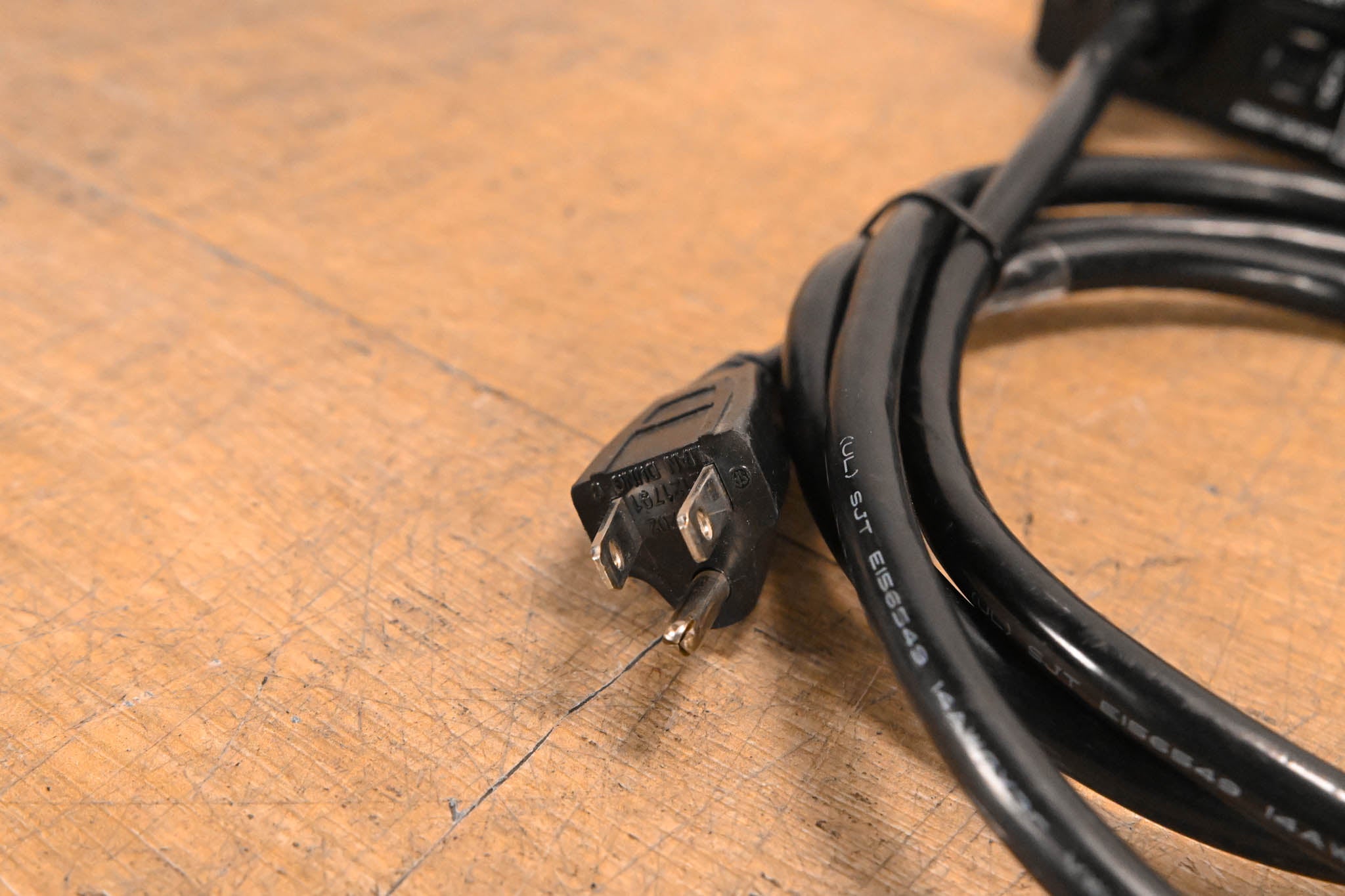 Furman RackRider RR-15PLUS 1RU Power Conditioner w/ Lights + V-Meter