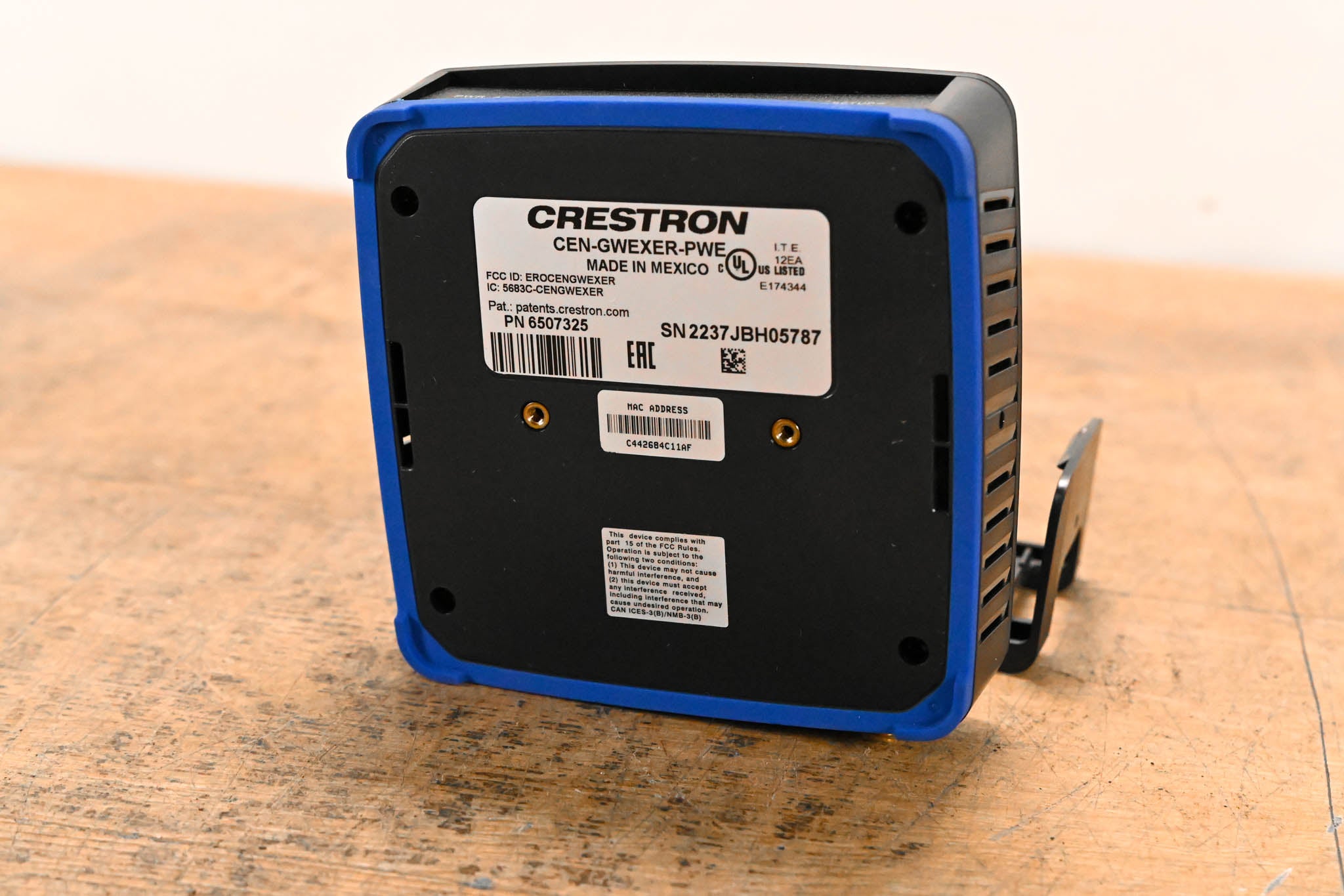 Crestron CEN-GWEXER-PWE infiNET EX Network and ER Wireless Gateway
