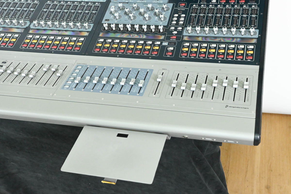 Digidesign D-Show Profile Digital Console w/ FOH Rack and Stage Rack