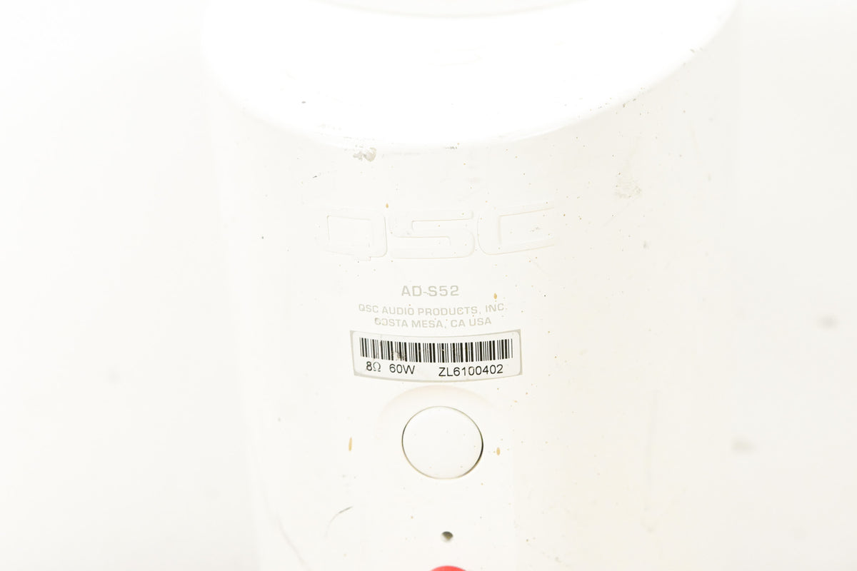QSC AD-S52 AcousticDesign 5.25" 2-Way Loudspeaker - White