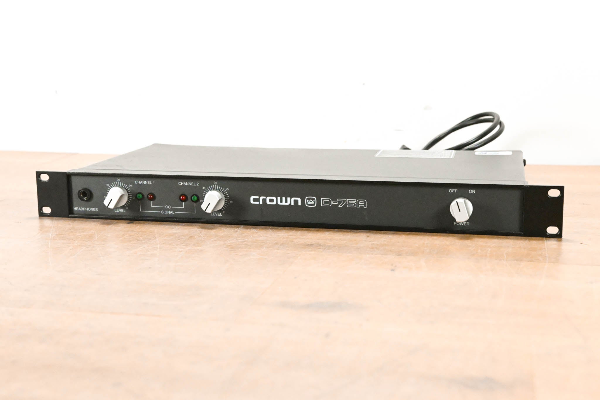 Crown D-75A 2-Channel Power Amplifier
