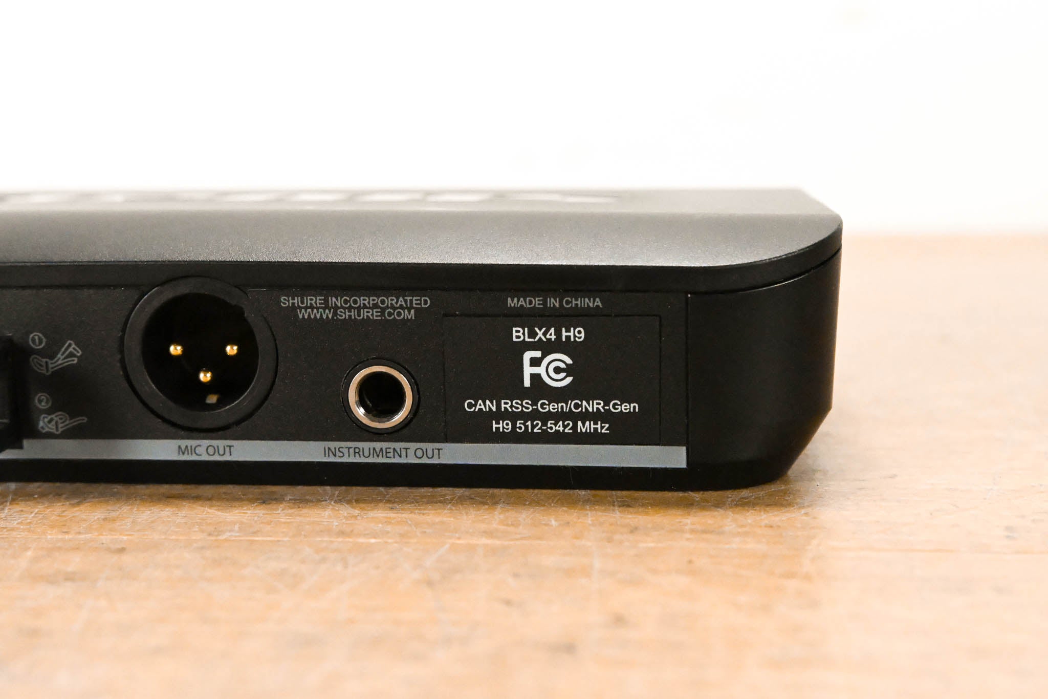 Shure BLX14 Bodypack Wireless System - H9 Band: 512-542 MHz (NO PSU)