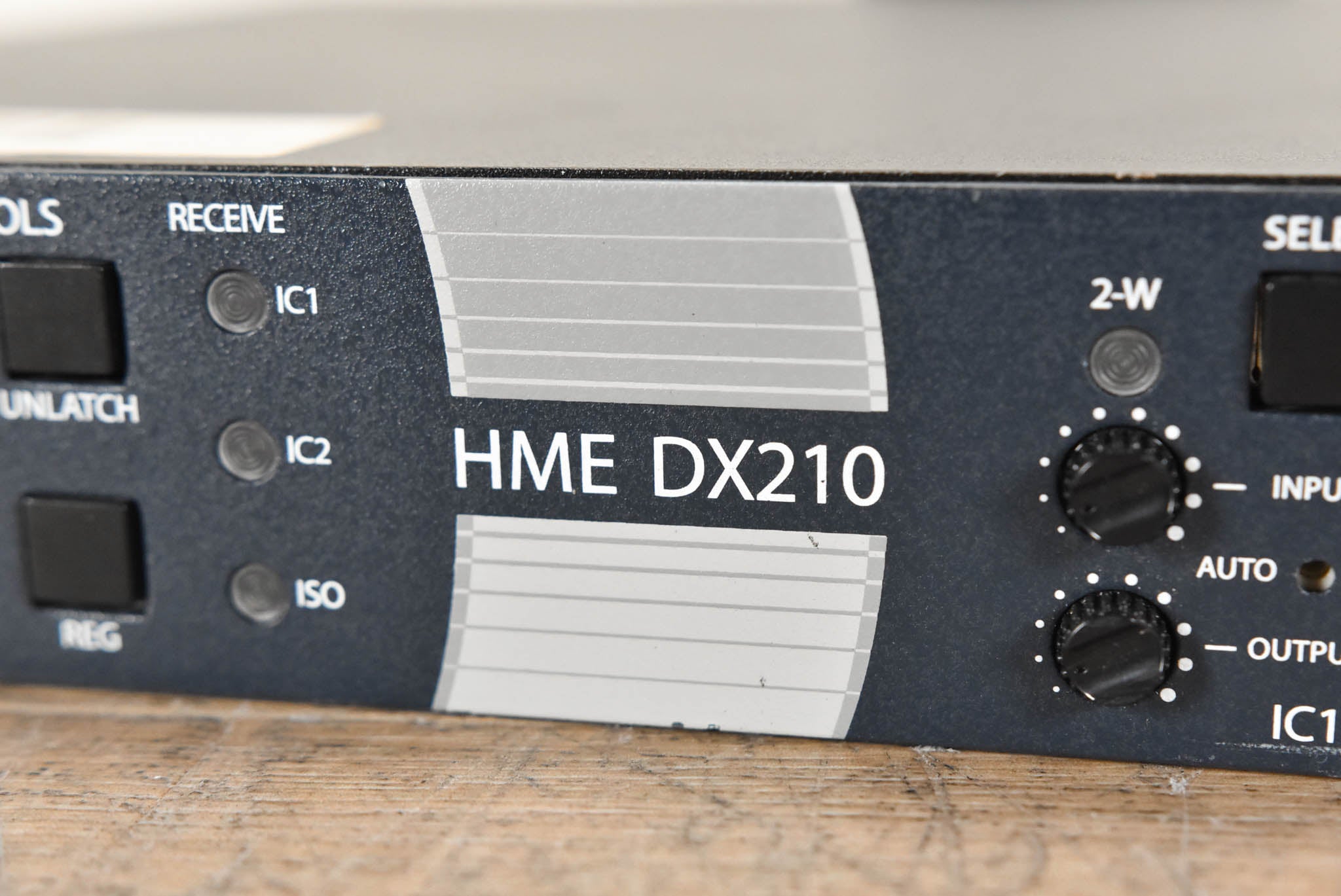 Clear-Com HME DX210 Digital Wireless Intercom System