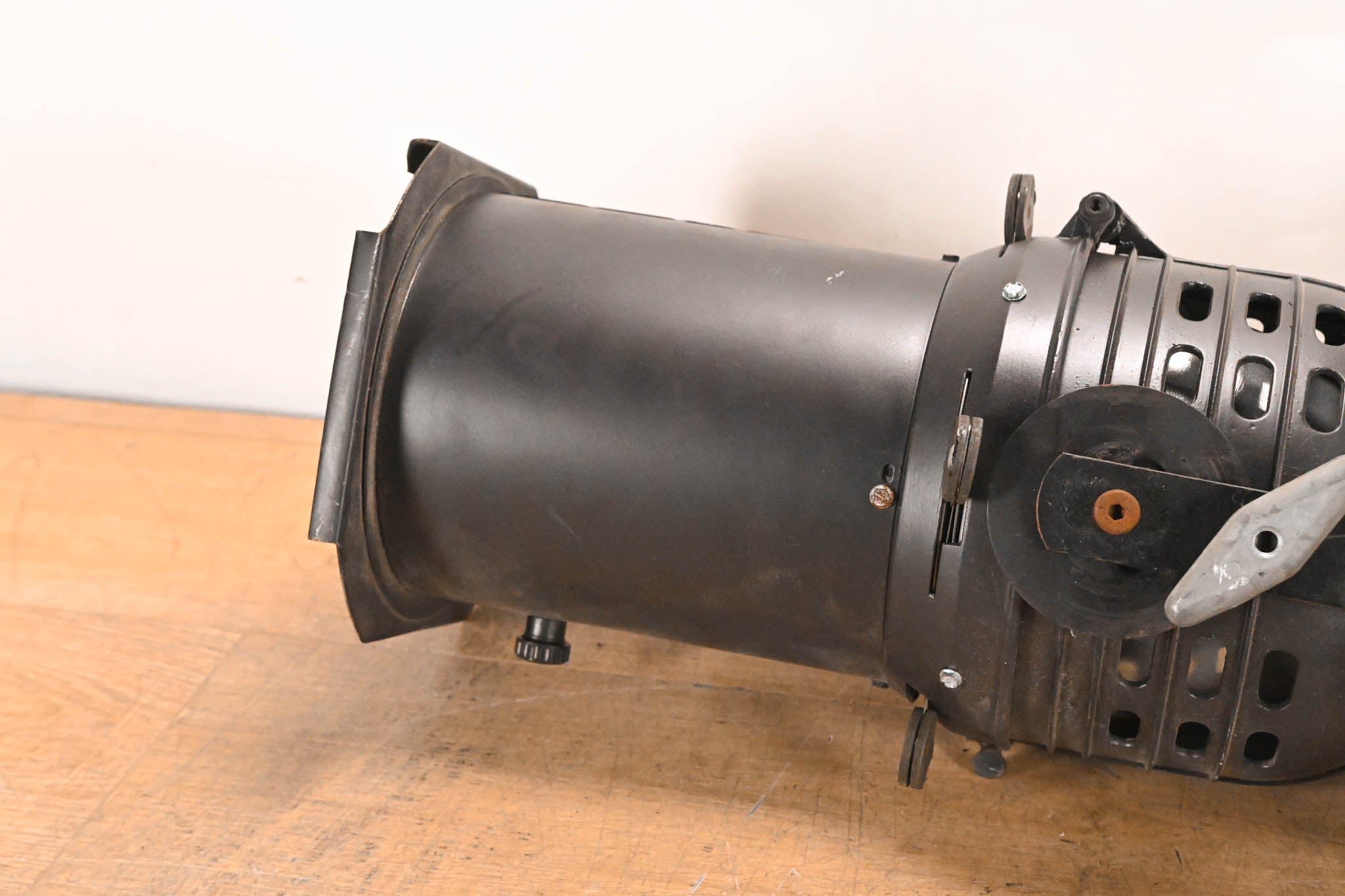 Altman 360Q 6" x 9" 750W Ellipsoidal Light